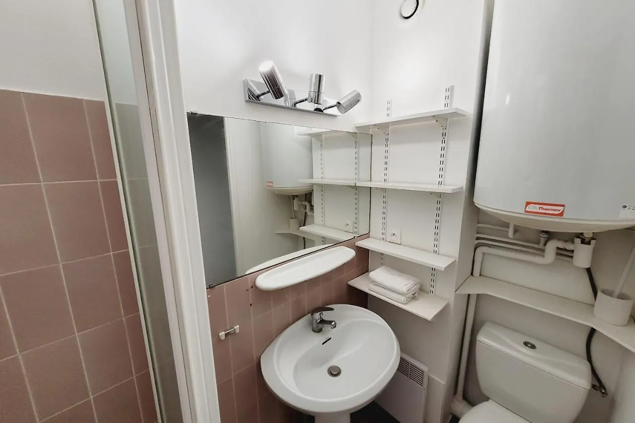 City Centre Studio On Foot With Parking Aix-en-Provence Appartamento
